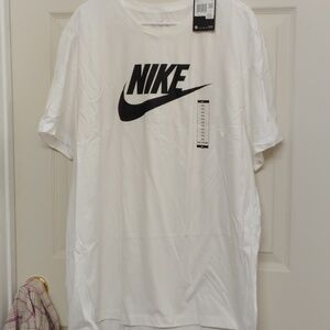 Nike White Tee with Black Nike Swoosh 2X